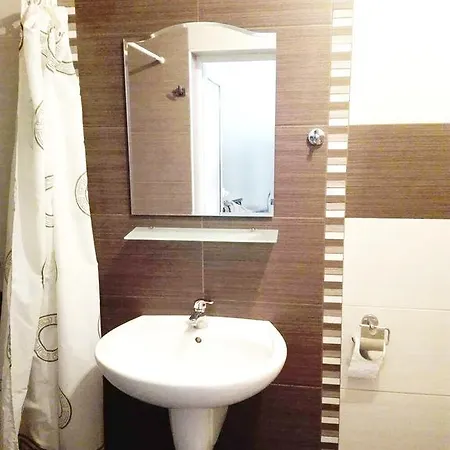 Maisonette Sevastiyan Warna